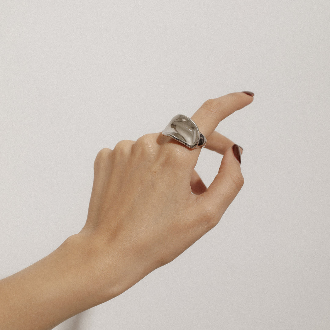 Nora Ring
