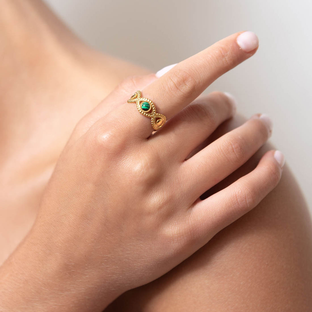Efar Ring