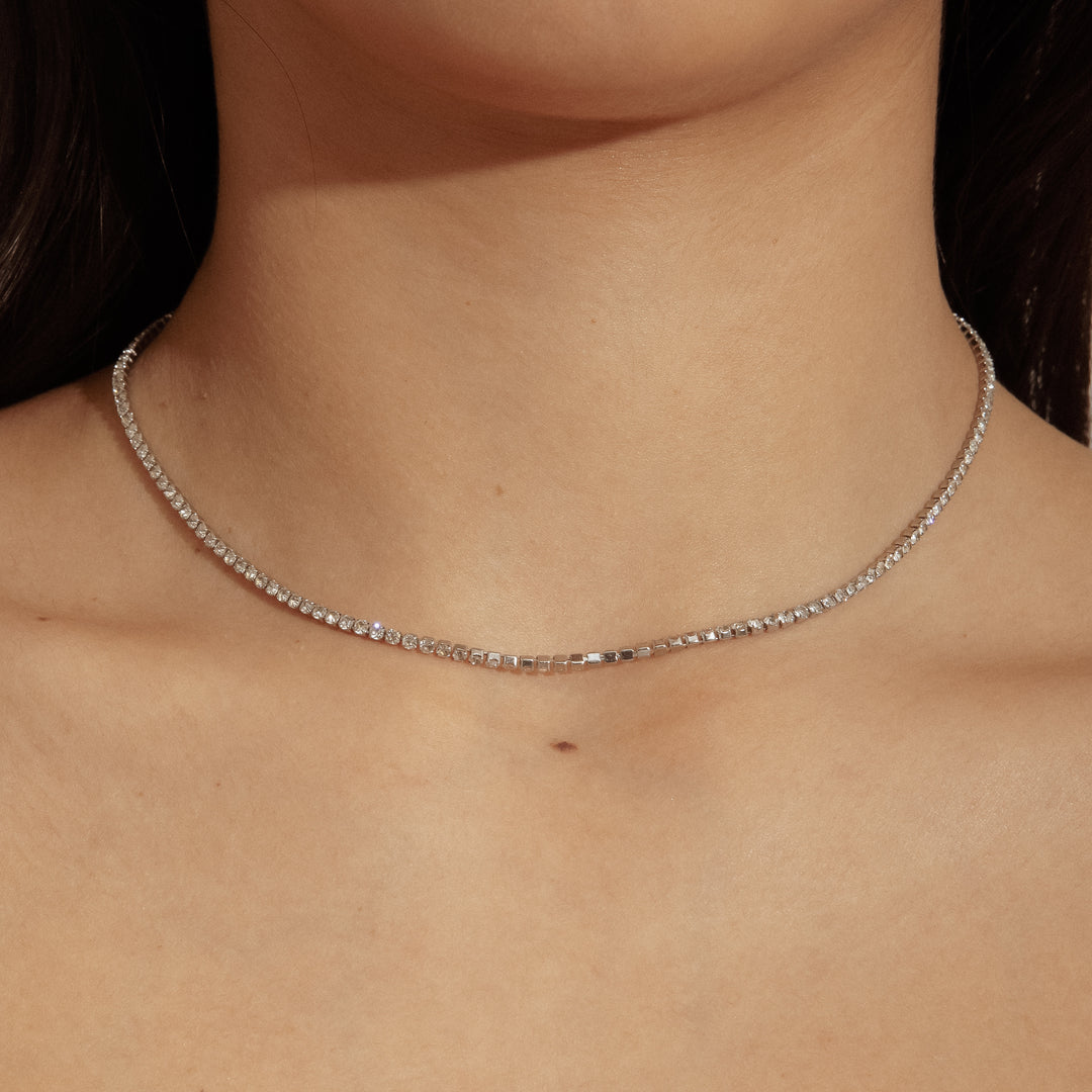 Mary Necklace