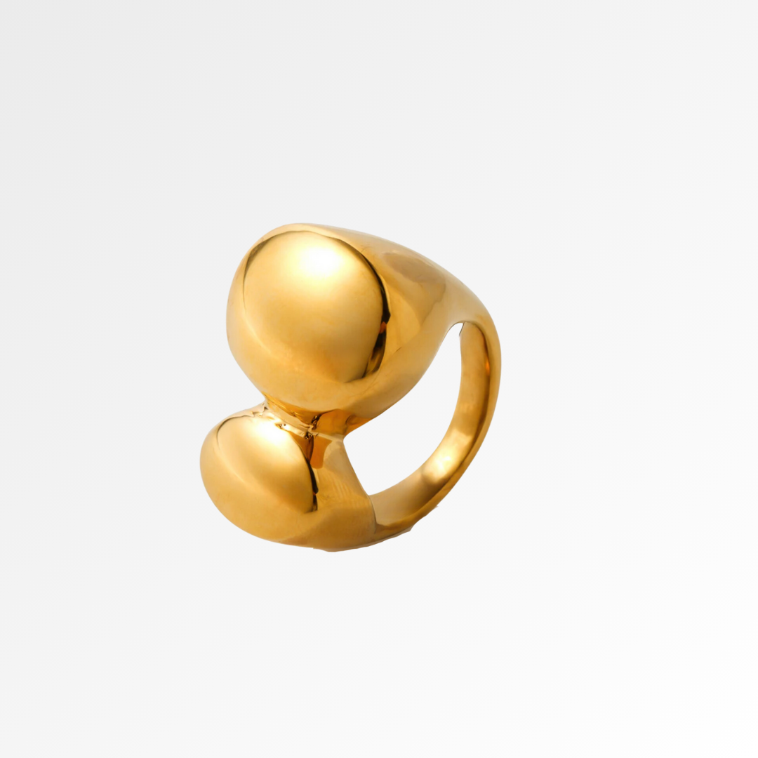 Nia Ring