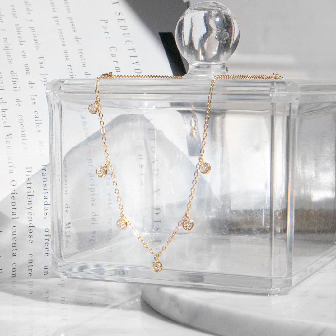 Lua Necklace