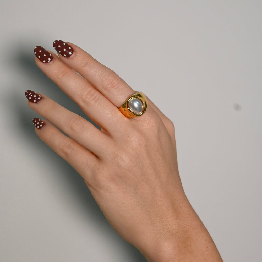 Iris Ring