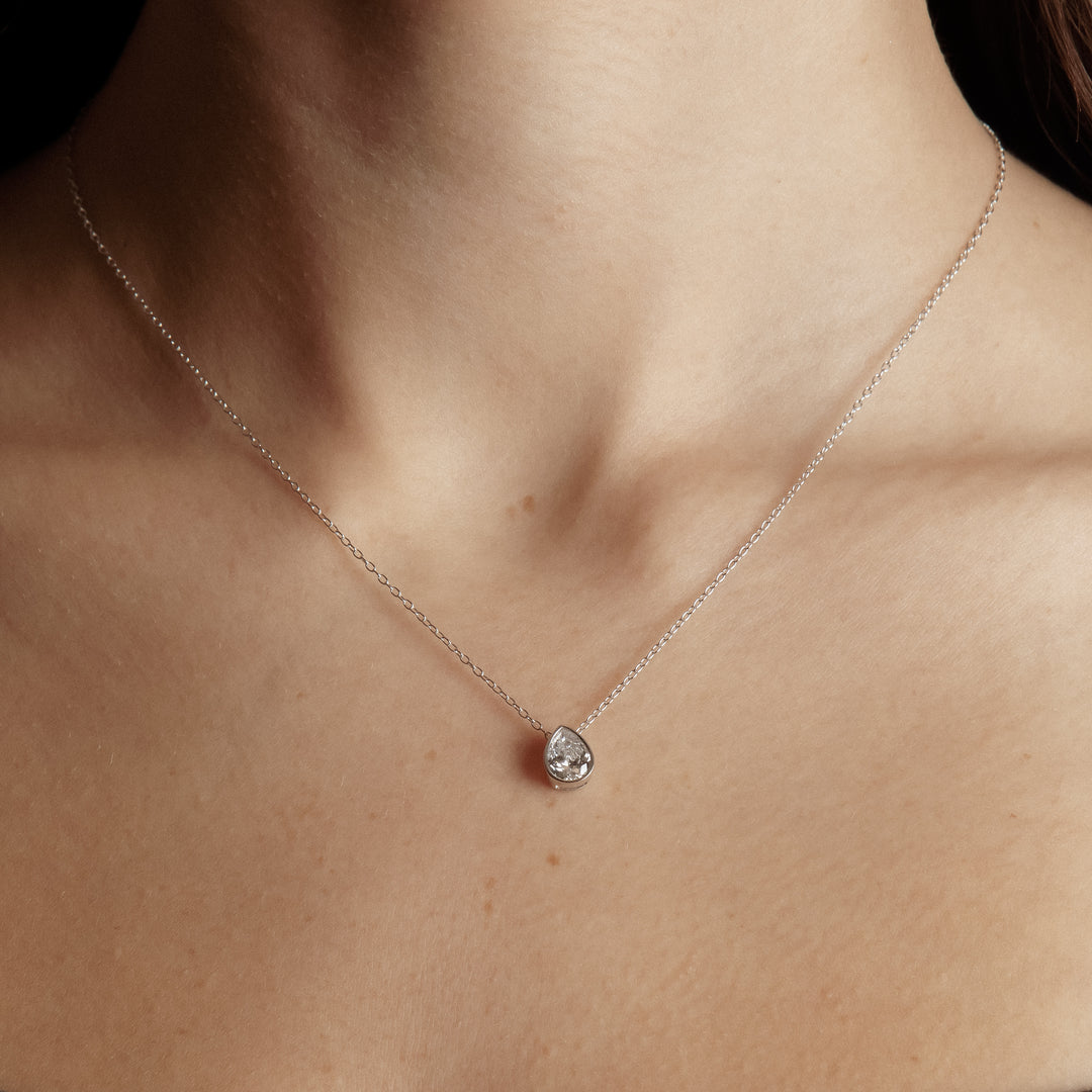 Sissy Necklace